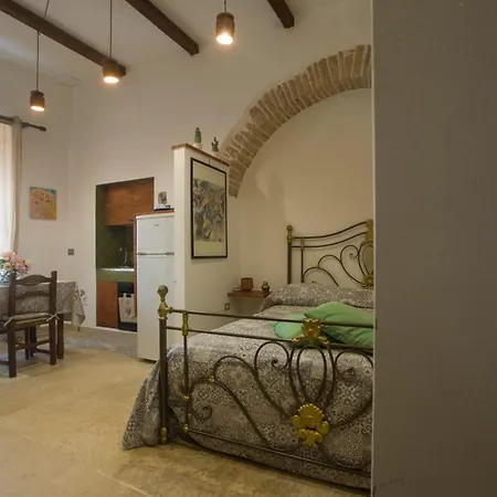 Le Dimore Di Talos Bed & Breakfast *